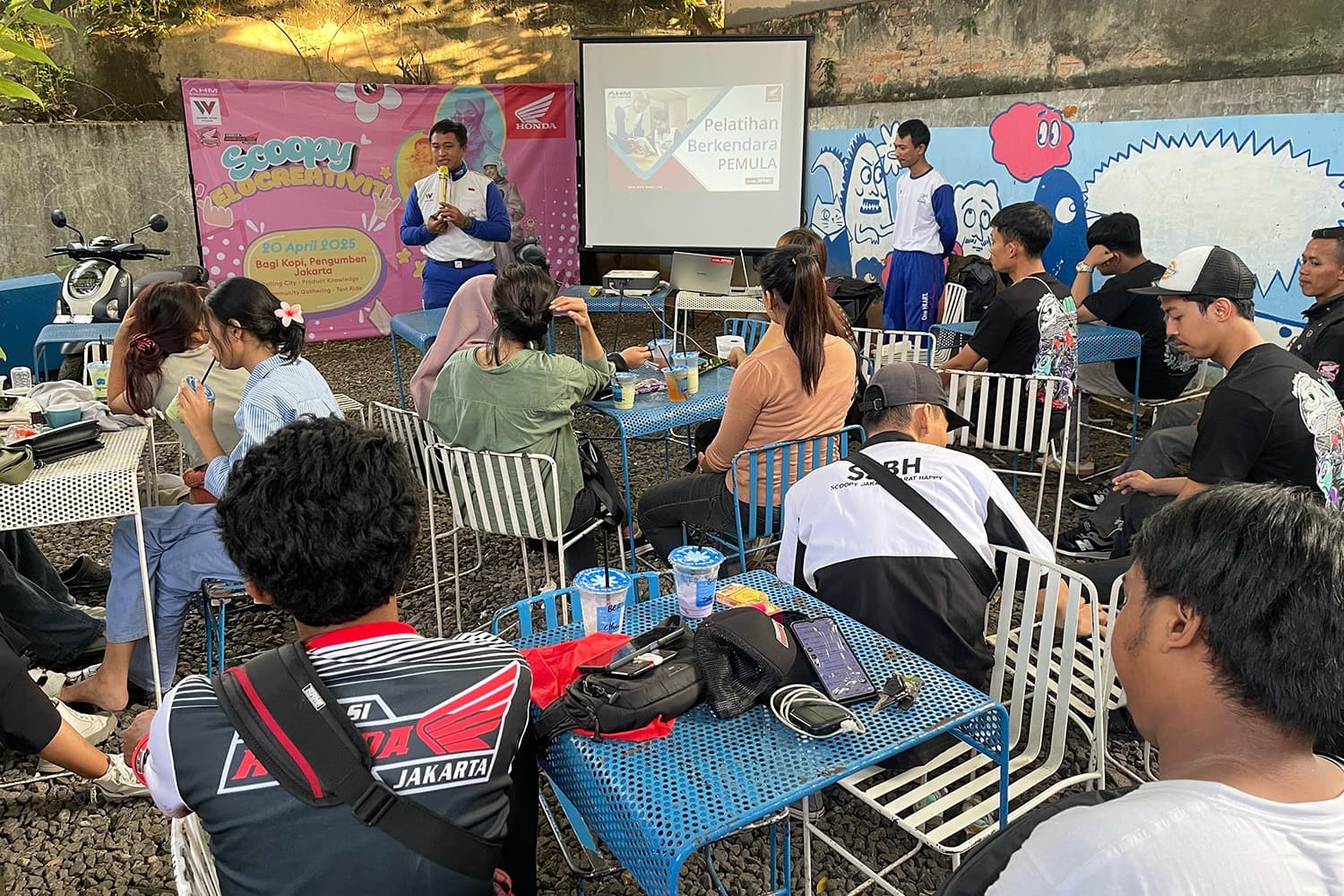 Scoopy Velocreativity