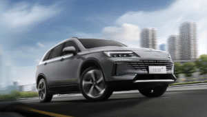 Mobil Listrik Polytron G3 dan G3+