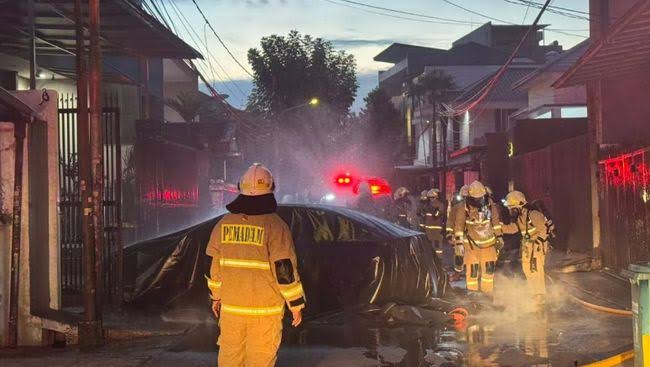 BYD Seal Terbakar