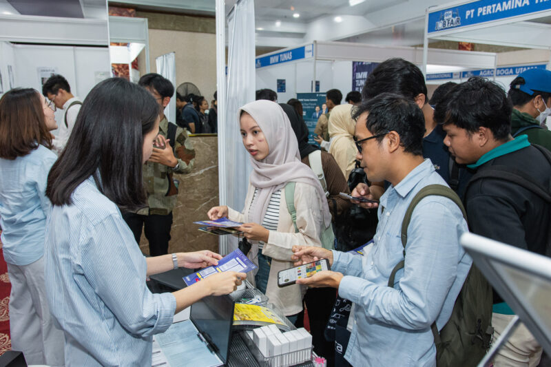 Perusahaan Pencari Tenaga Kerja di OLX Job Fair olx job fair