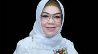 Bupati Sukoharjo Etik Suryani