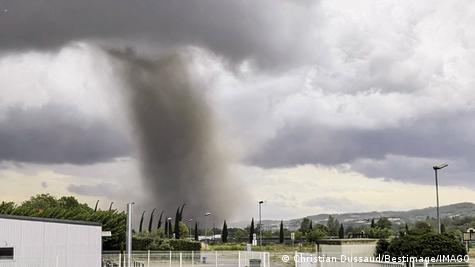 tornado di prancis